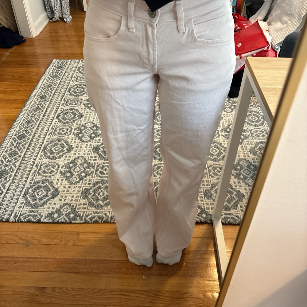 Hollister Women's light pink Straight Leg Jeans
